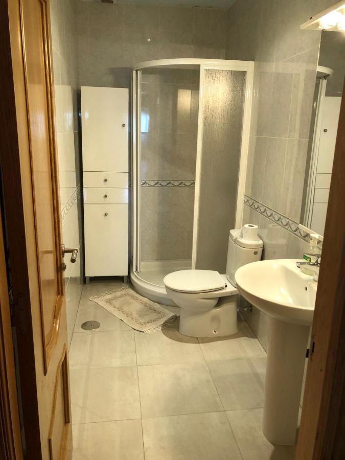 Vivienda Amplia Y Luminosa A Escasos Metros De La Playa De Cangas. Экстерьер фото